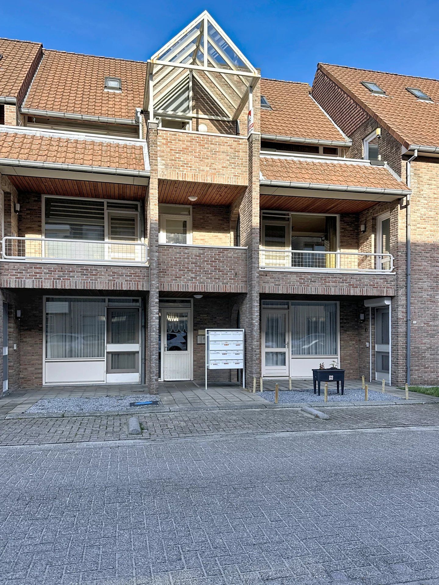 Duplex appartement met 1 slaapkamer, terras en garage. foto 23