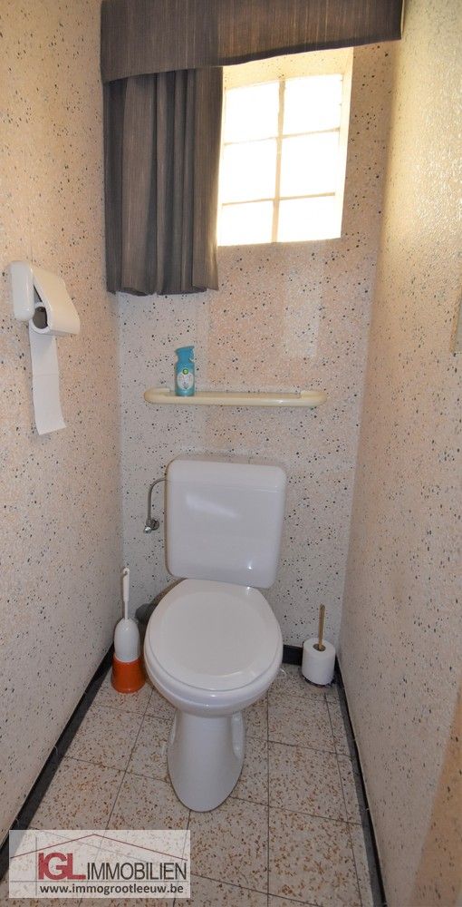Bel-étage woning met garage zonnige tuin foto 15
