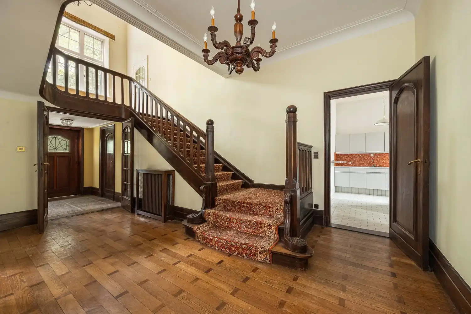 Karaktervolle te renoveren rietgedekte villa op een uitzonderlijk parkdomein van 9127 m² in Vriesdonk foto 15