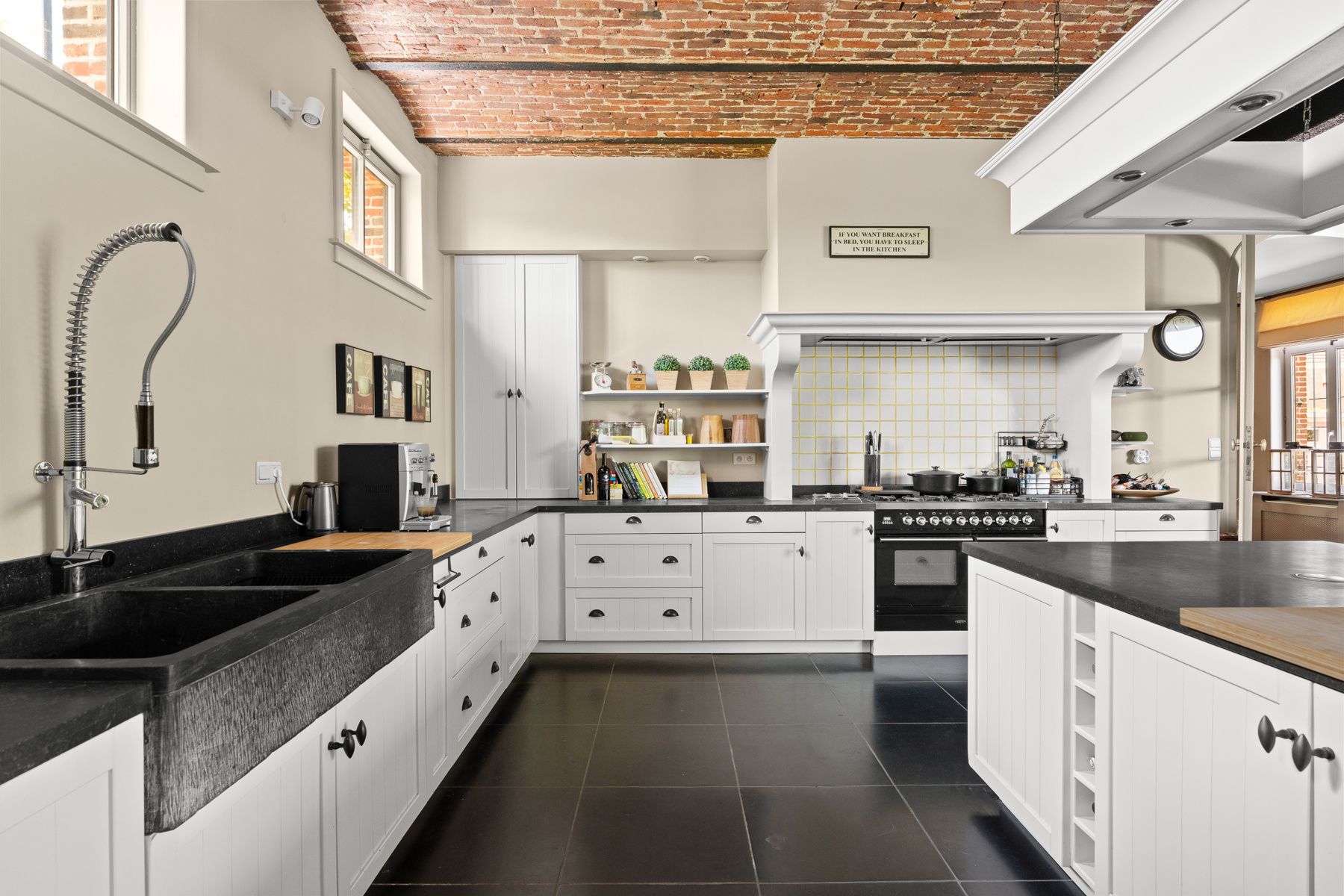 Unieke, op maat gemaakte luxe woning in gerenoveerde hoeve foto 20