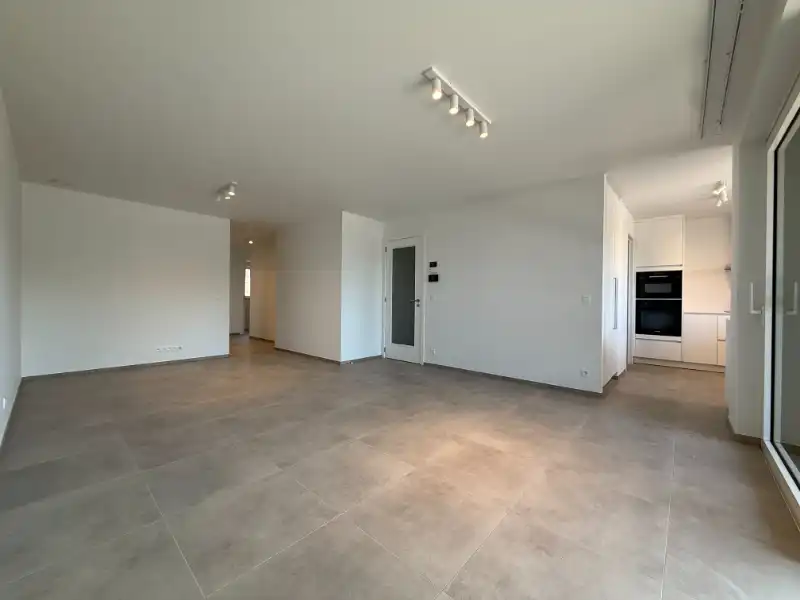 Modern BEN-appartement met 2 slaapkamers, terras en parking in het centrum van Houthalen foto 5