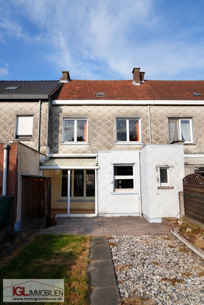 Gezinswoning met 3 slaapkamers en westgerichte tuin in rustige buurt van Sint-Pieters-Leeuw foto 16