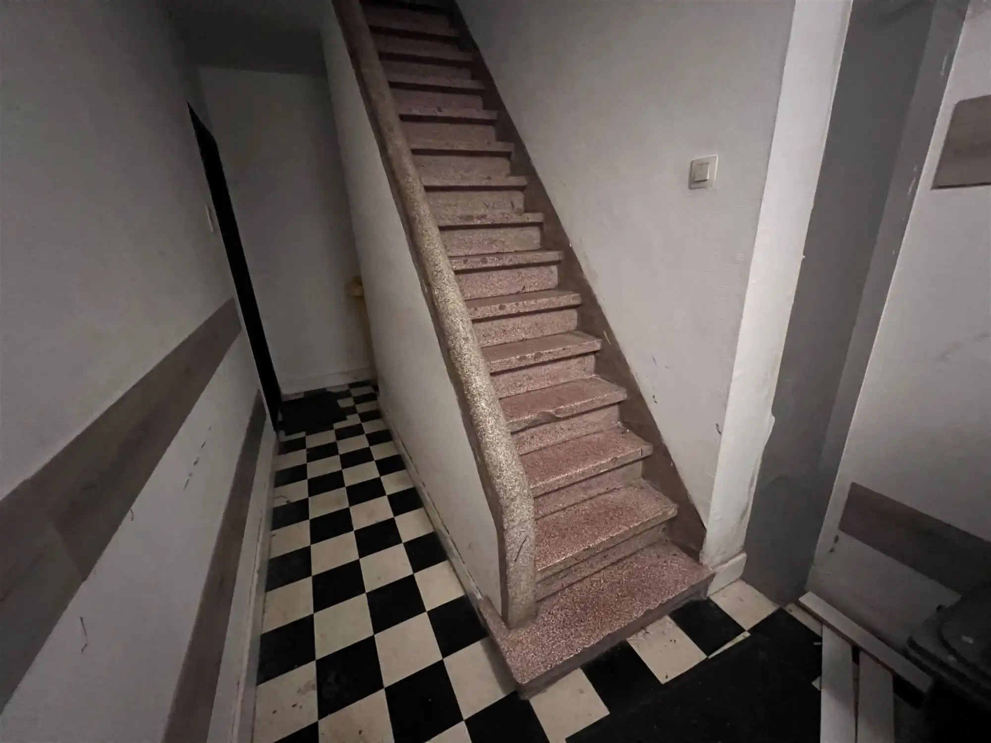 Opbrengsteigendom – appartementsgebouw met 3 wooneenheden foto 3