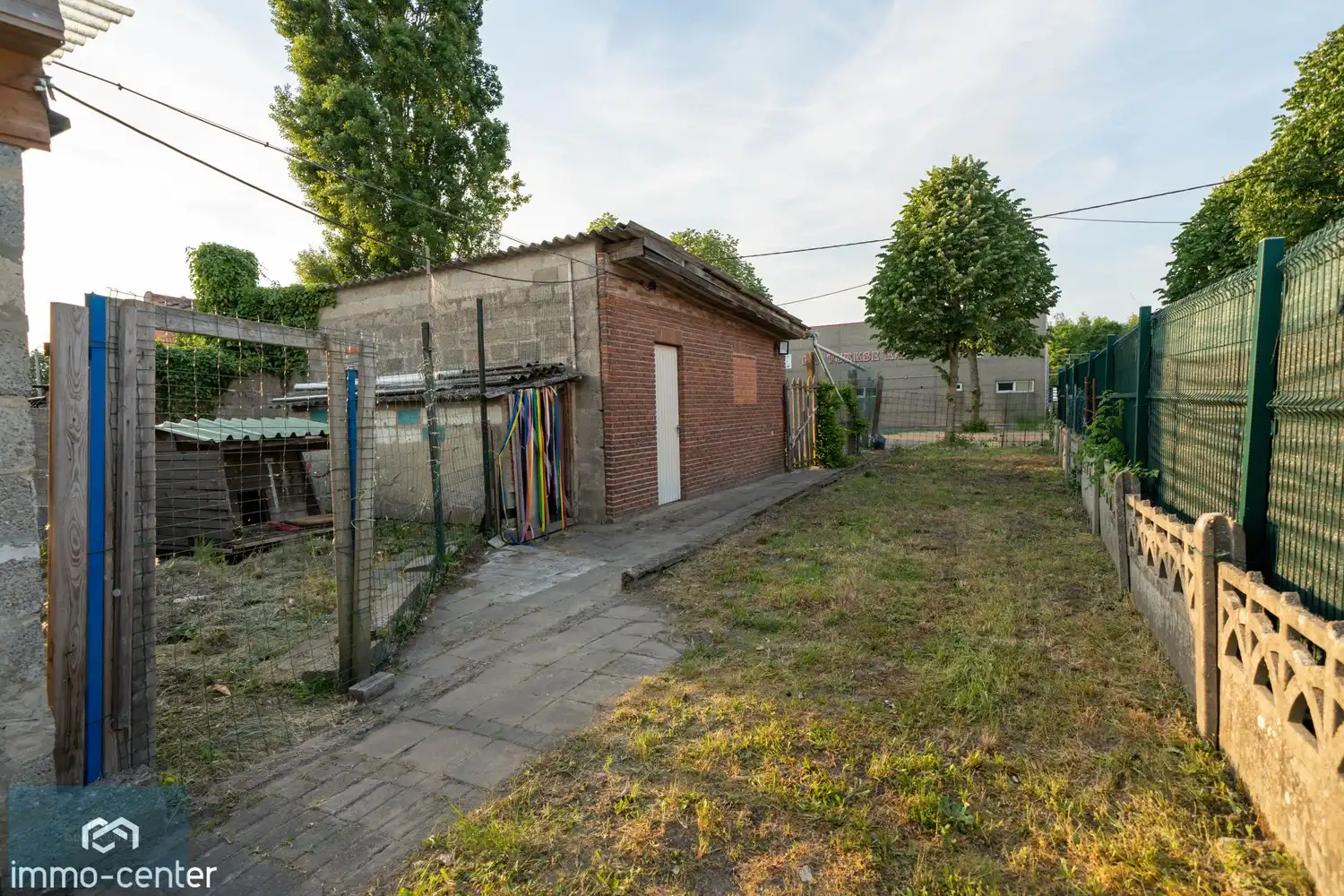 🏡 Gezinswoning met karakter in het hart van Waterschei – 3 slaapkamers, 2 garages & een royale tuin! foto 6