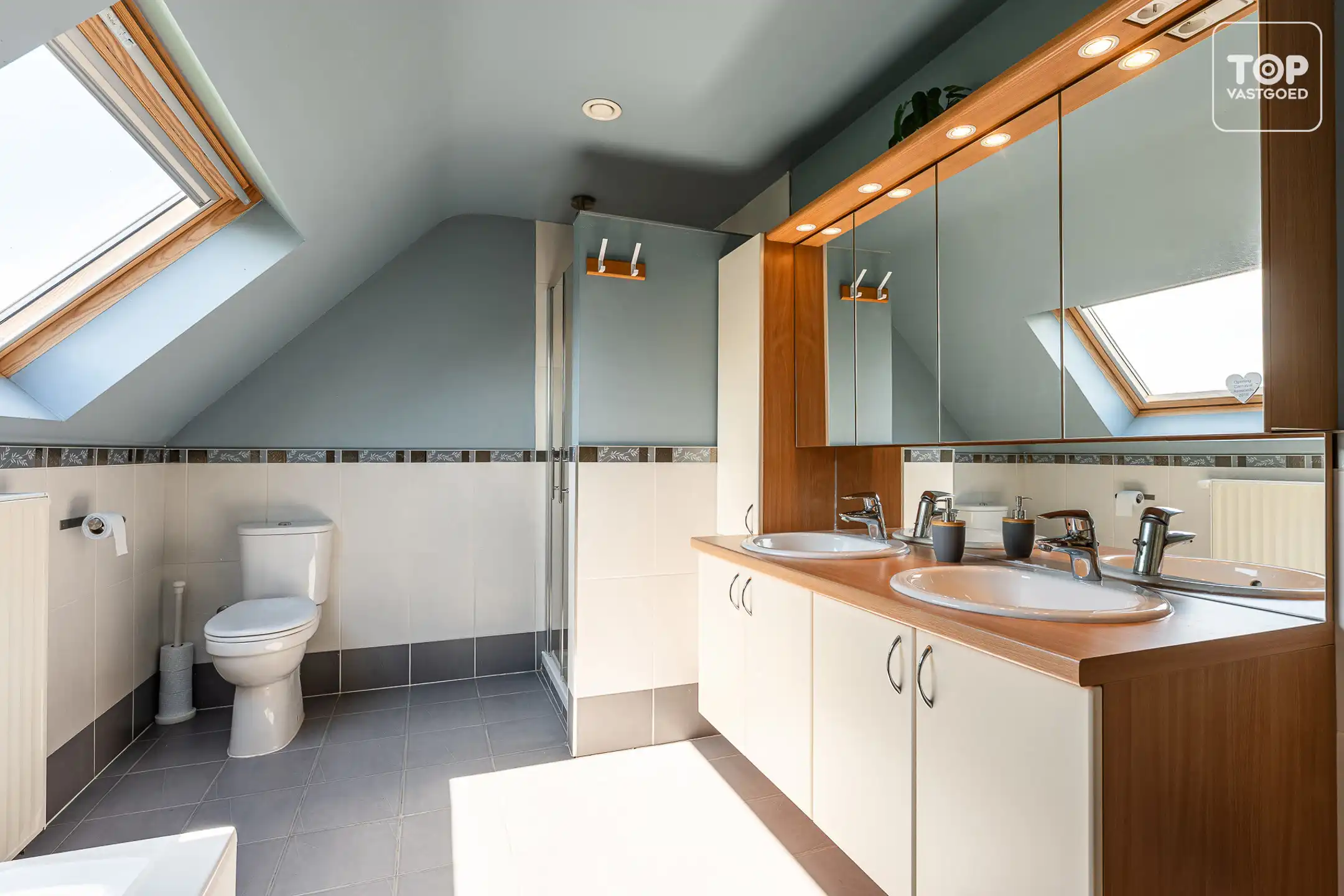 Rustig gelegen en energiezuinige woning met zonnige tuin foto 18