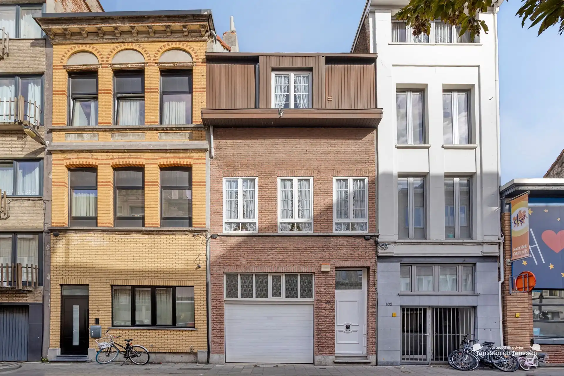 A Distinctive Antwerp Residence. foto 27