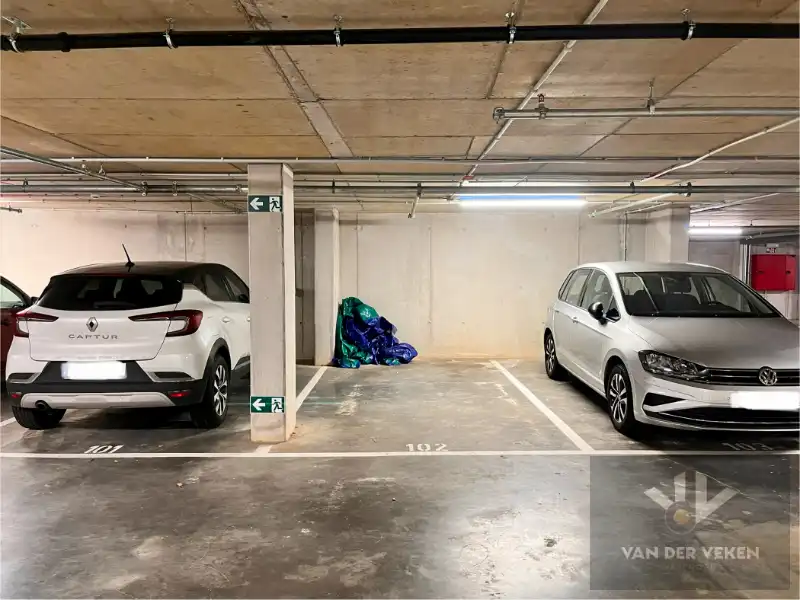 LUXUEUS AFGEWERKT NIEUWBOUWAPP MET RIANT TERRAS foto 23