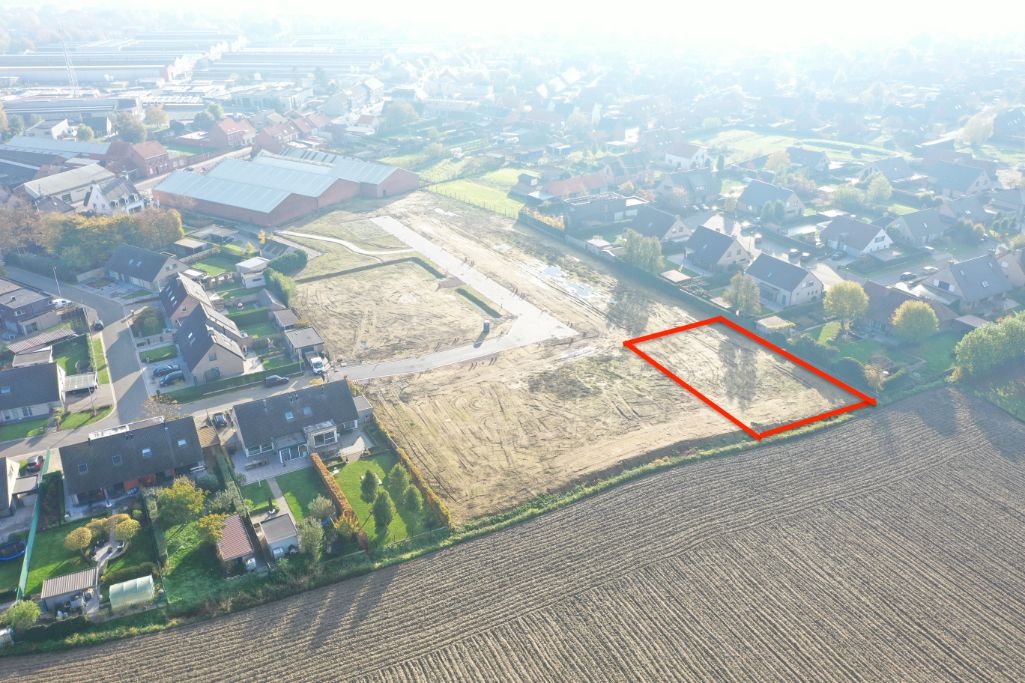 Landelijke woning met prachtige verzichten op 1358 m² foto 18