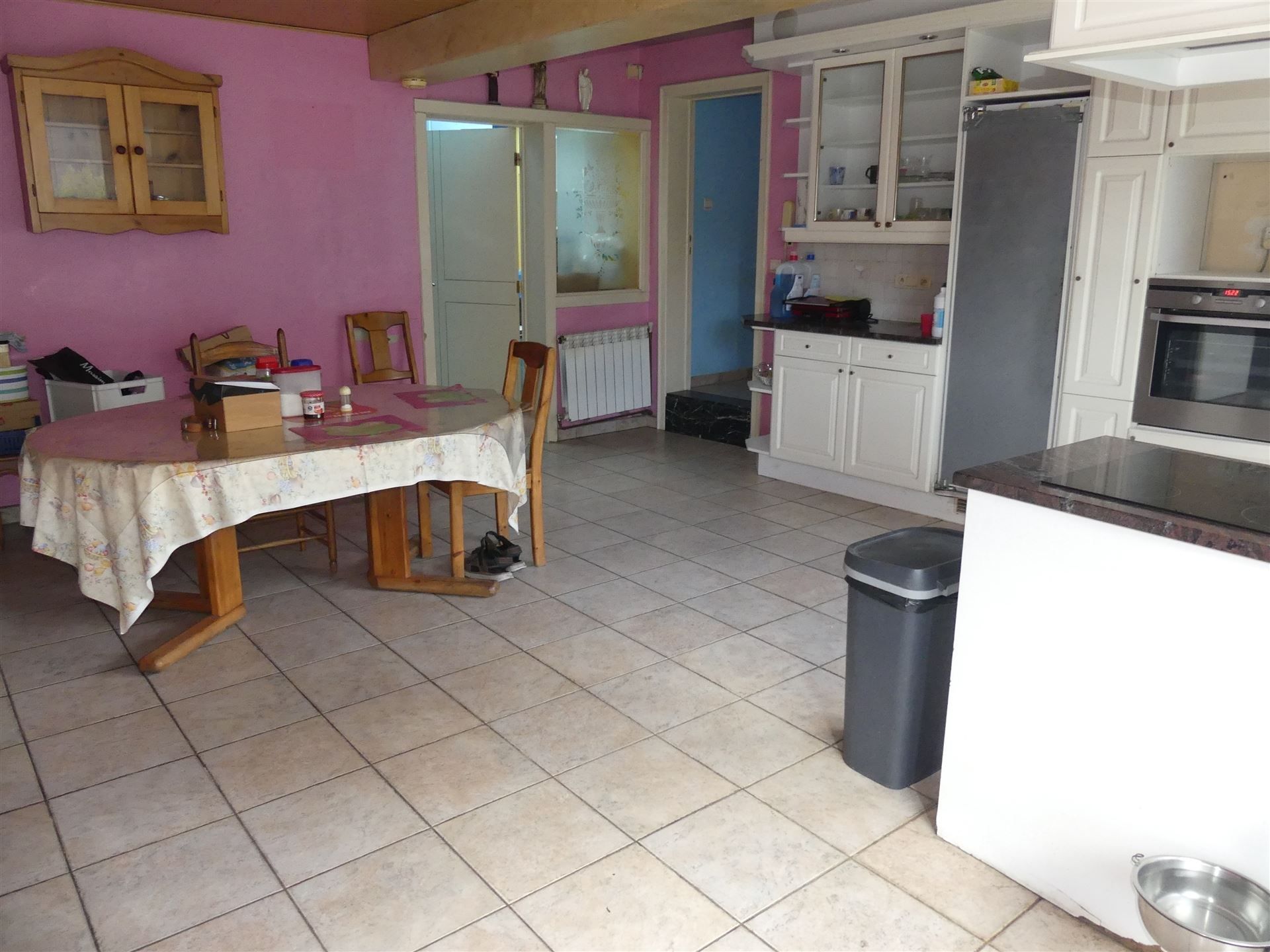 Zeer ruime woning met 5 slaapkamers foto 5