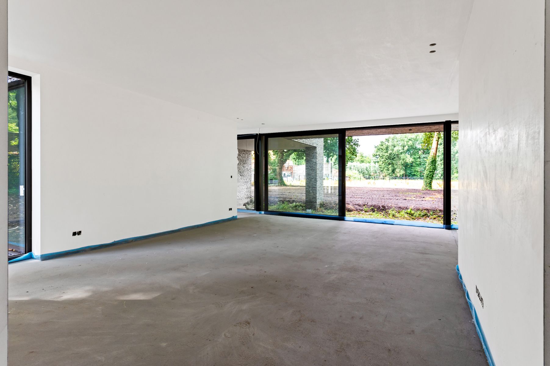 Nieuwbouw koppelvilla op toplocatie op ca. 1599 m² foto 30
