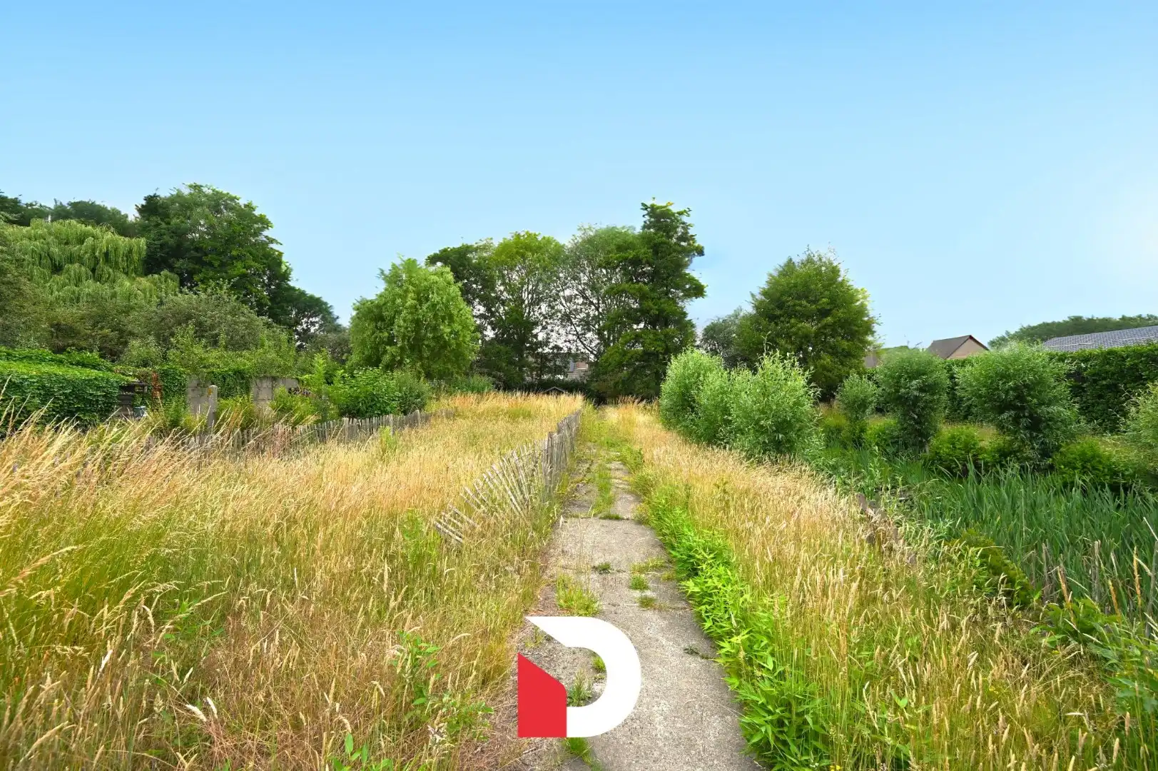 Uniek achterliggend perceel bouwgrond van 1.799 m² foto 4