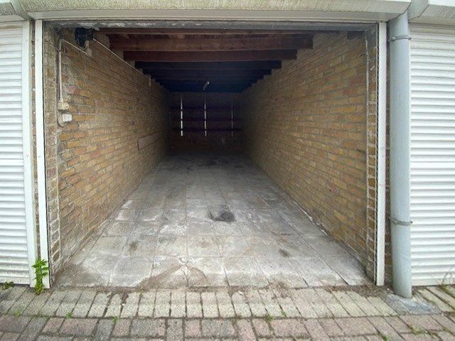 Gelijkvloerse garagebox gelegen aan de Meerlaan foto 5