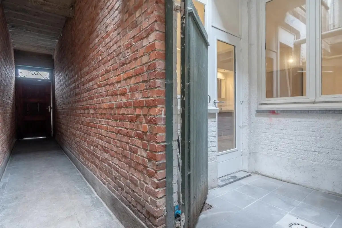 Gelijkvloersappartement met 1slpk en koer foto 15