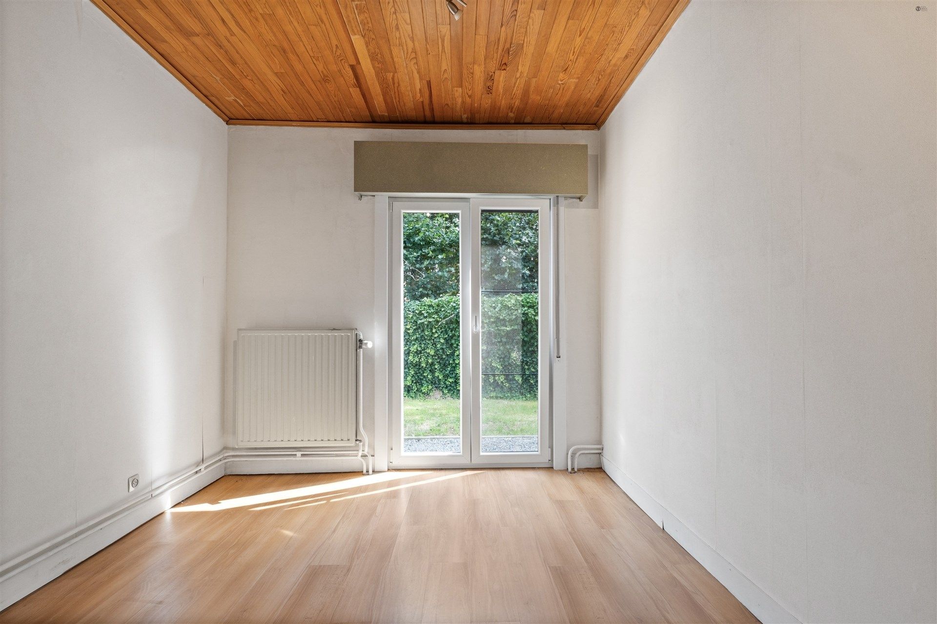 zeer rustig gelegen bungalow met uitbreidingsmogelijkheden foto 8