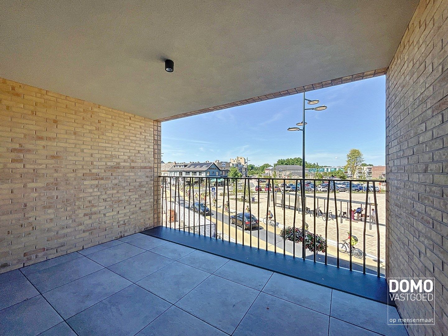 VOLLEDIG AFGEWERKT NIEUWBOUWAPPARTEMENT MET 2 SLAAPKAMERS, TERRAS, ONDERGRONDSE AUTOSTANDPLAATS EN KELDERBERGING IN RESIDENTIE "DE KWINT" TE ZONHOVEN  foto 12