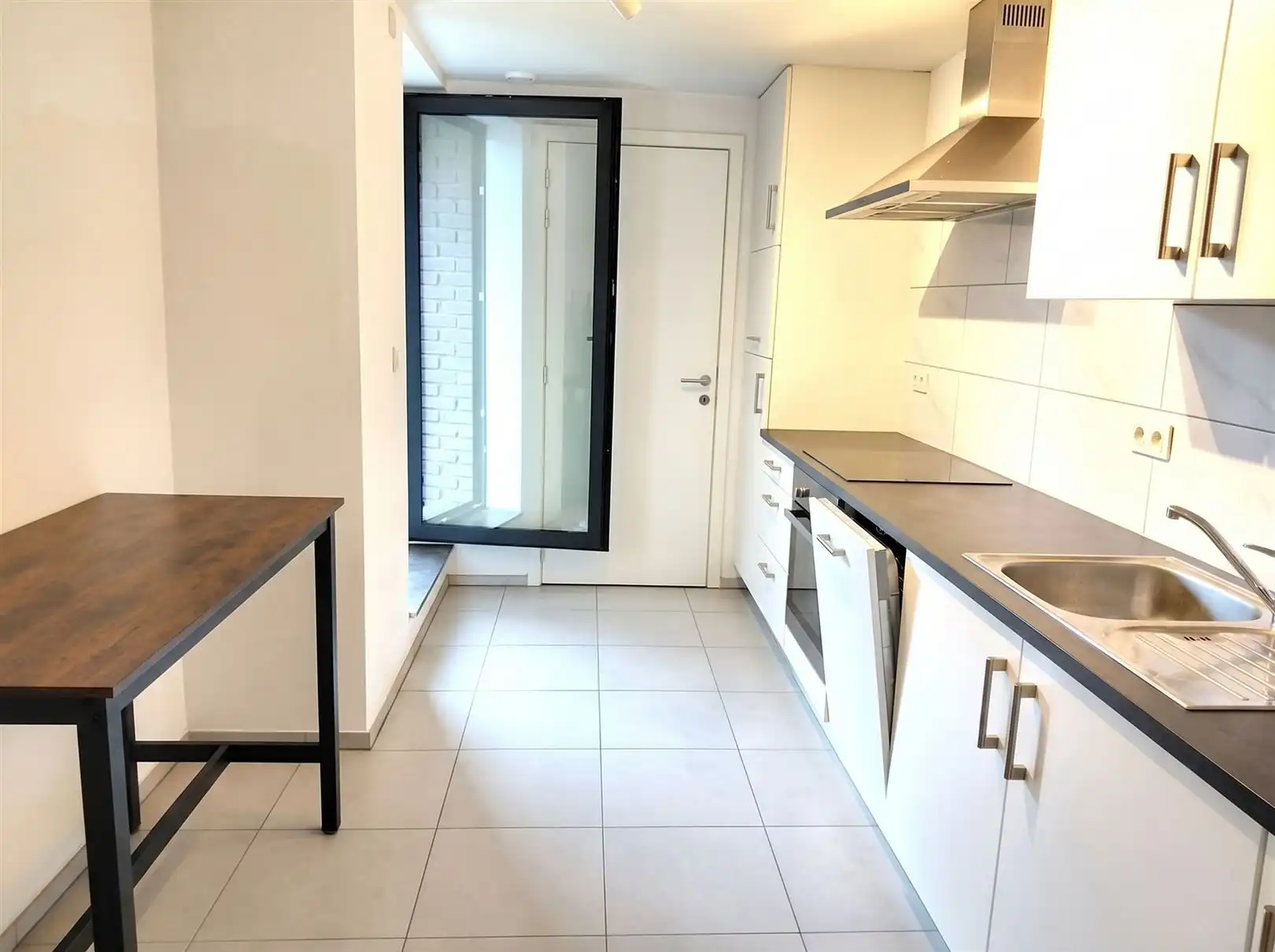 TE HUUR: Ruim appartement met 2 slaapkamers in Leopoldsburg! foto 6