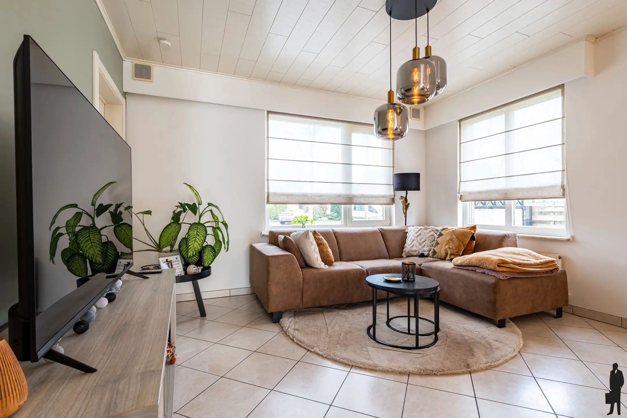 Lichtrijke woning met 4 slpk. in het centrum van Meerle gelegen foto 5