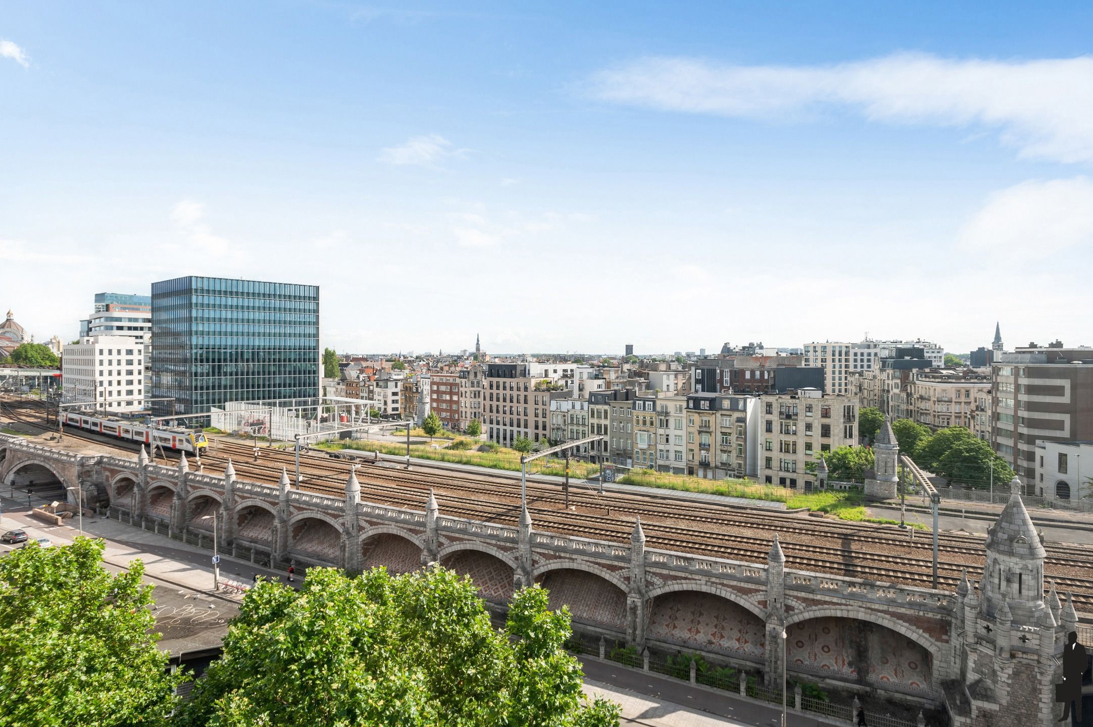 Gerenoveerd studio-appartement op toplocatie.  foto 14
