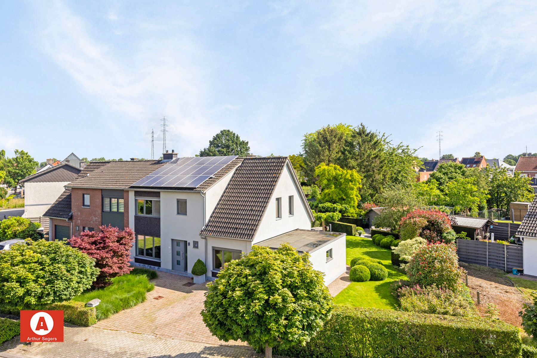 IN OPTIE - Rustig gelegen energiezuinige gezinswoning met 4 slaapkamers foto 2