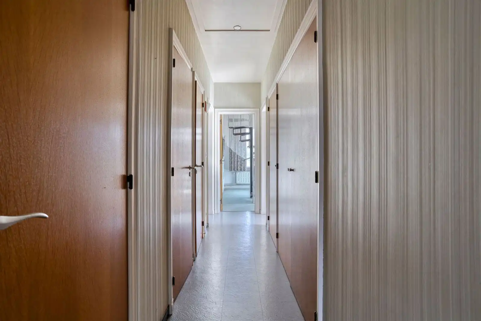Woning met 4 slaapkamers te koop foto 11