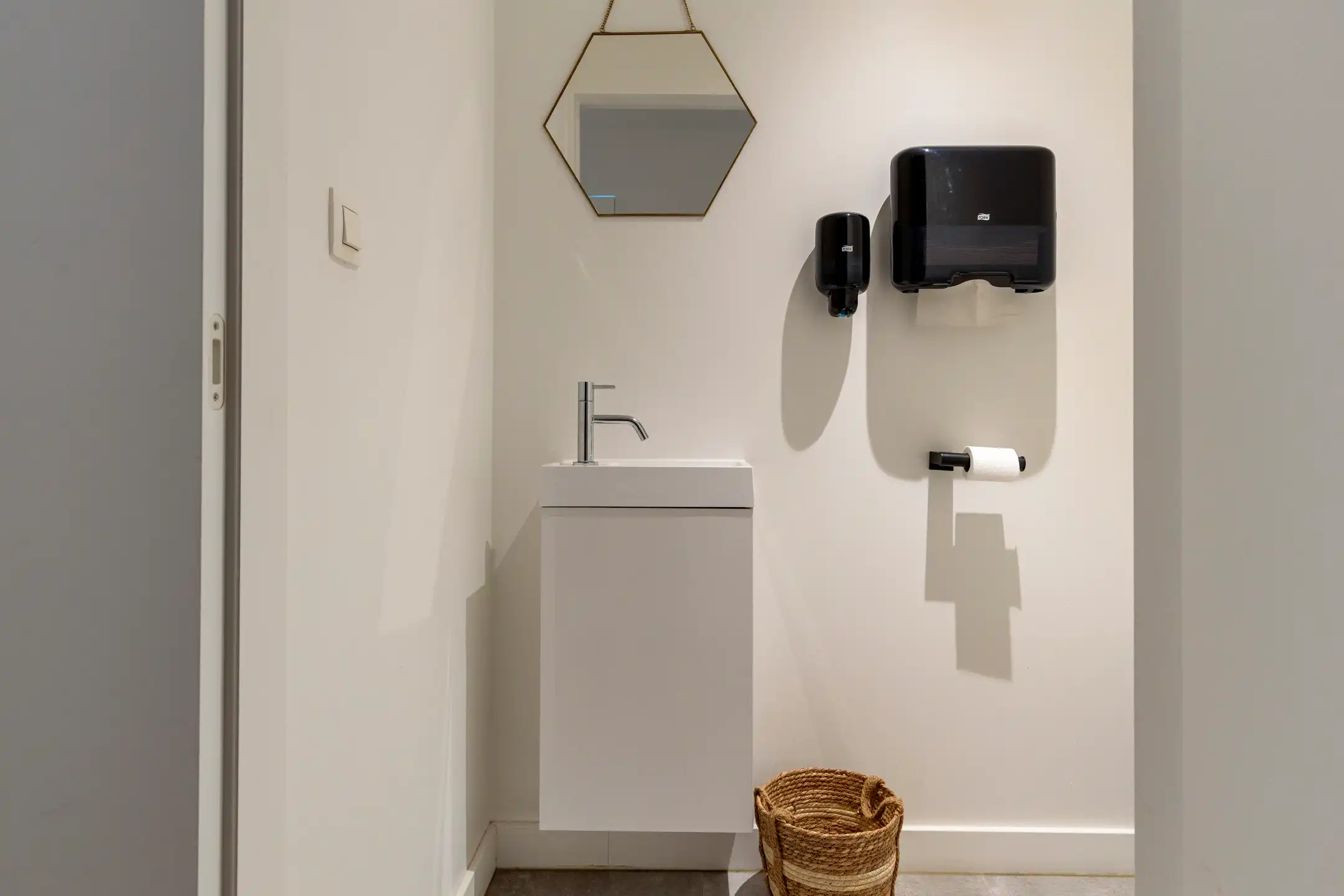 Multifunctionele praktijk met woonst te Mechelen - Zuid foto 18