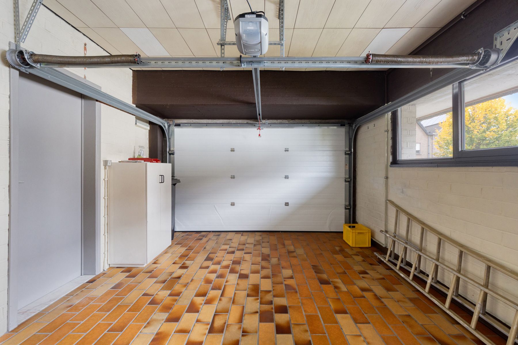 Karaktervolle villa grenzend aan het Liedekerke bos foto 26