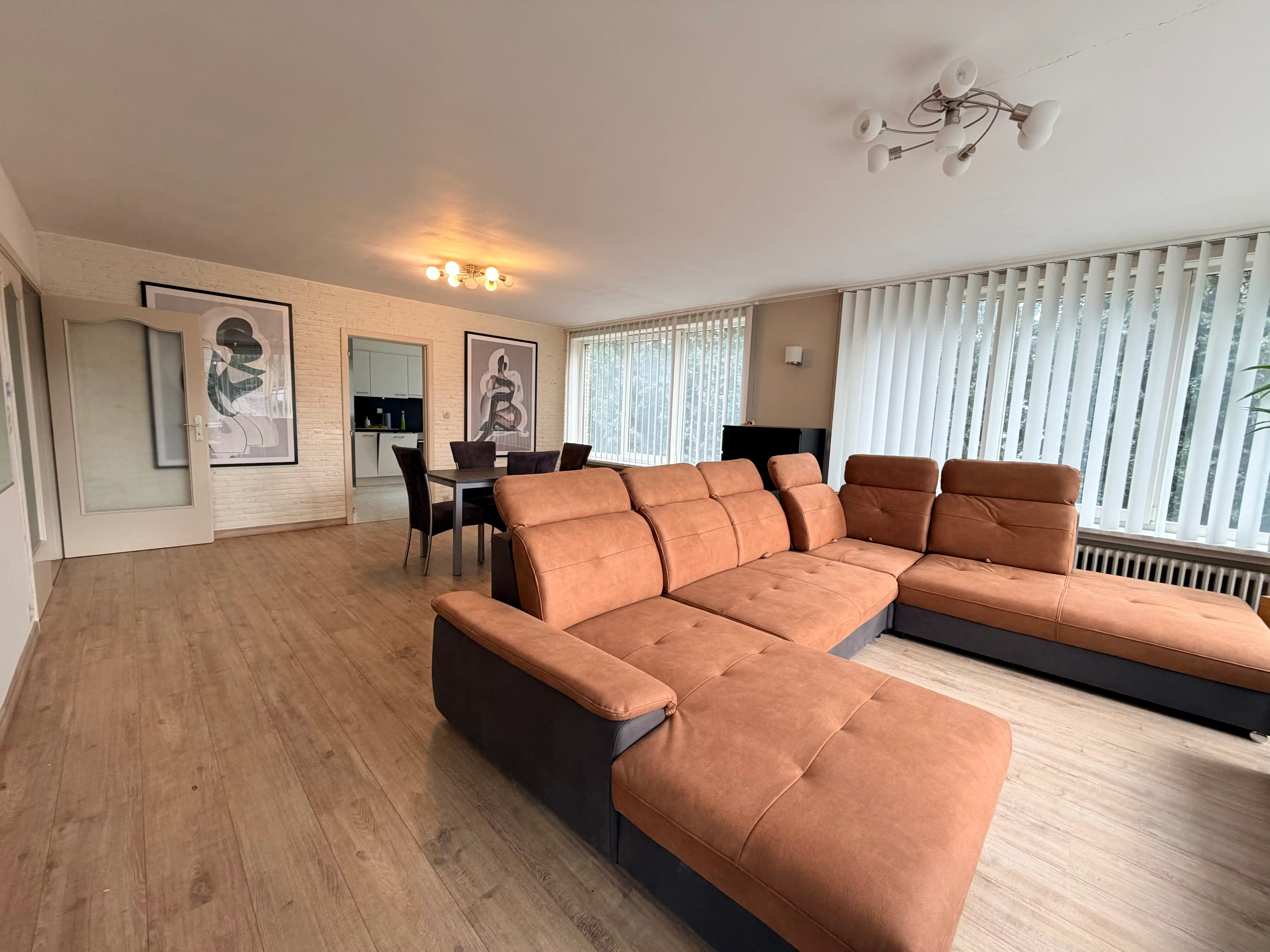 Genk-Bret, Zagerijstraat 35 bus 3: Instapklaar appartement met 3 slaapkamers in een rustige omgeving met een vlotte bereikbaarheid. foto 6