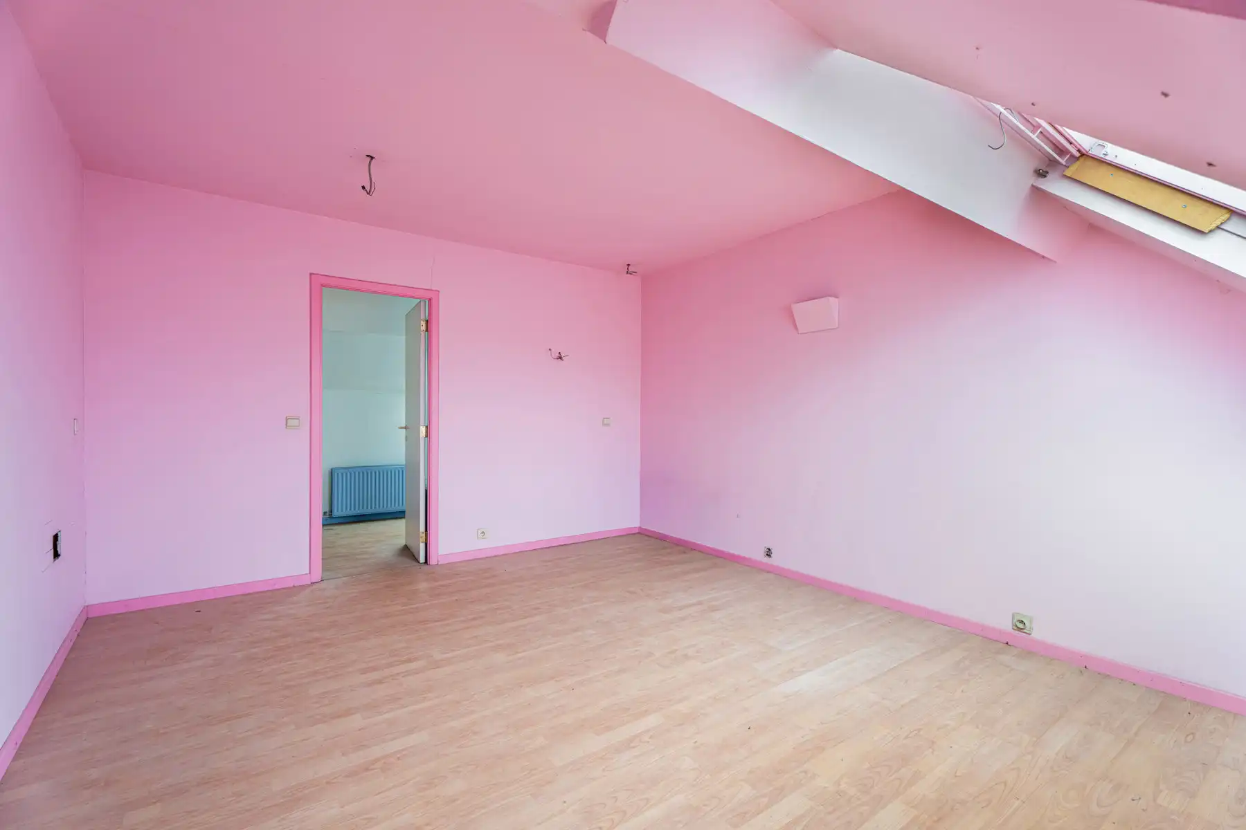 Veelzijdig handelshuis op toplocatie in het centrum van Halle foto 12