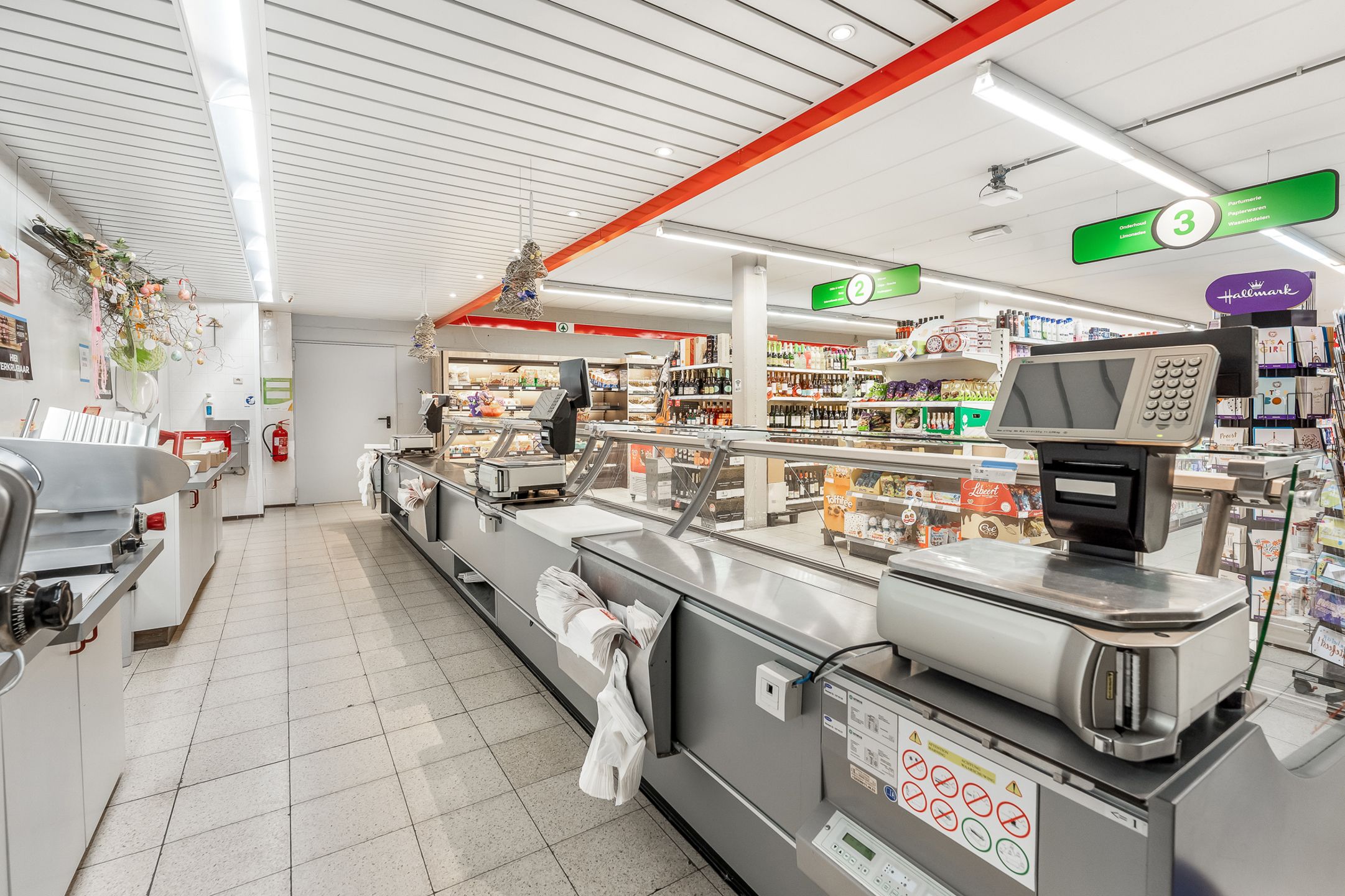 Handelsruimte + duplex op 17a31ca te Veldwezelt foto 7