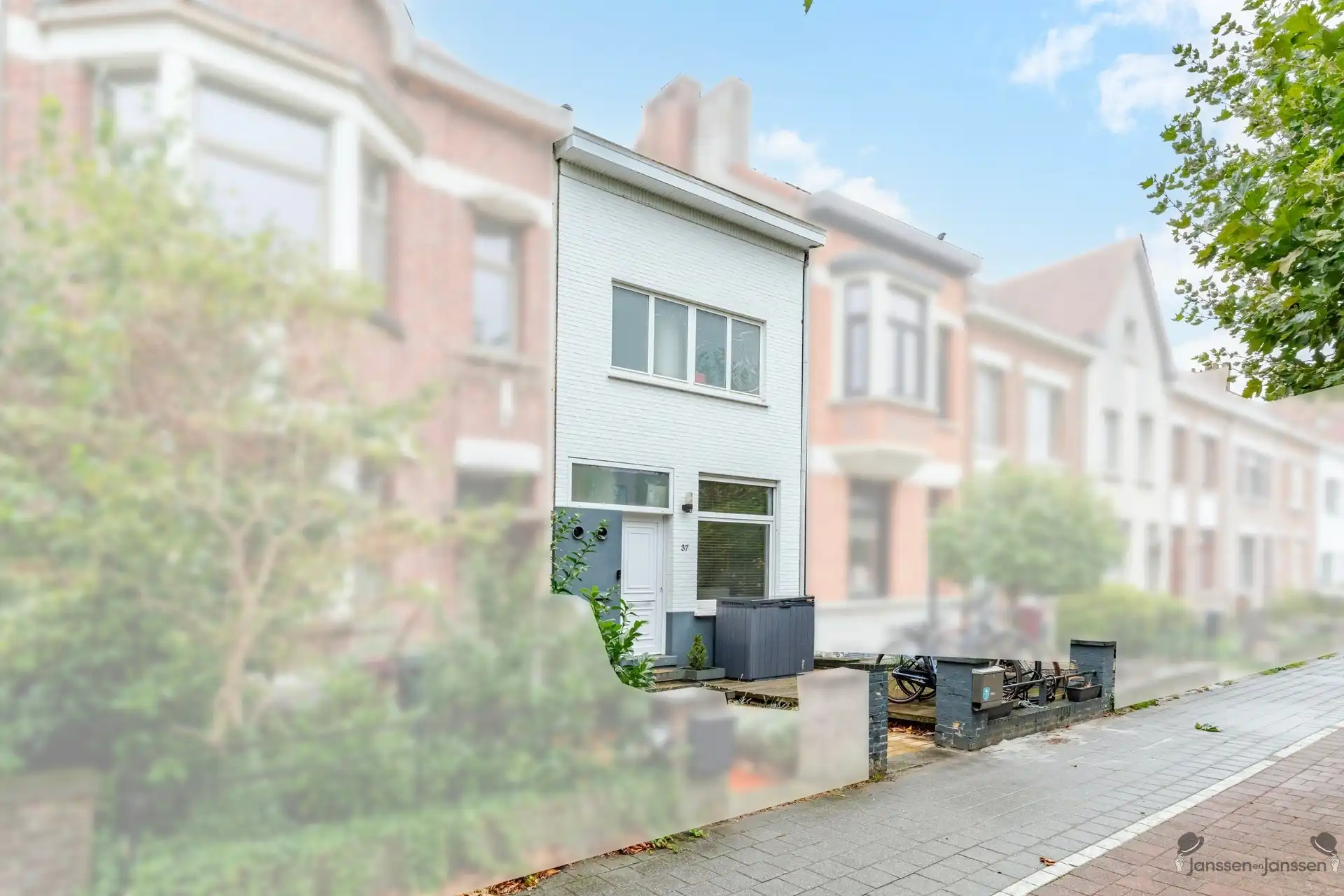Ruime gezinswoning met gezellige tuin op centrale locatie in Schoten foto 36