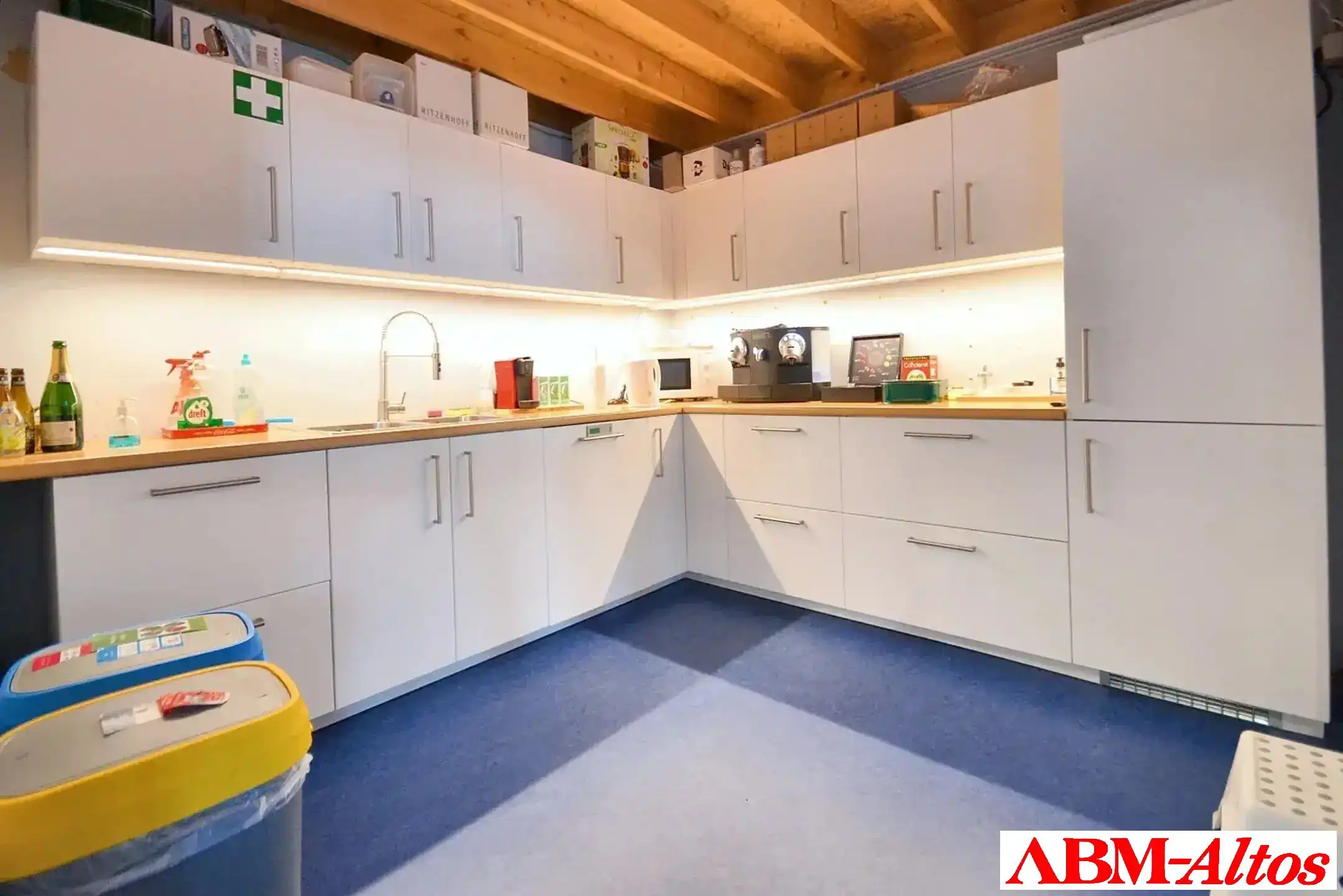 Te koop via aandelen te Herent: Goed gelegen exclusieve kantoorruimte foto 3