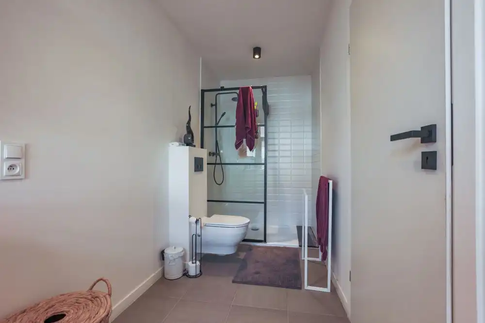 Nieuwbouw woonst met diepe tuin in het rustige Wortegem-Petegem / Elsegem foto 11