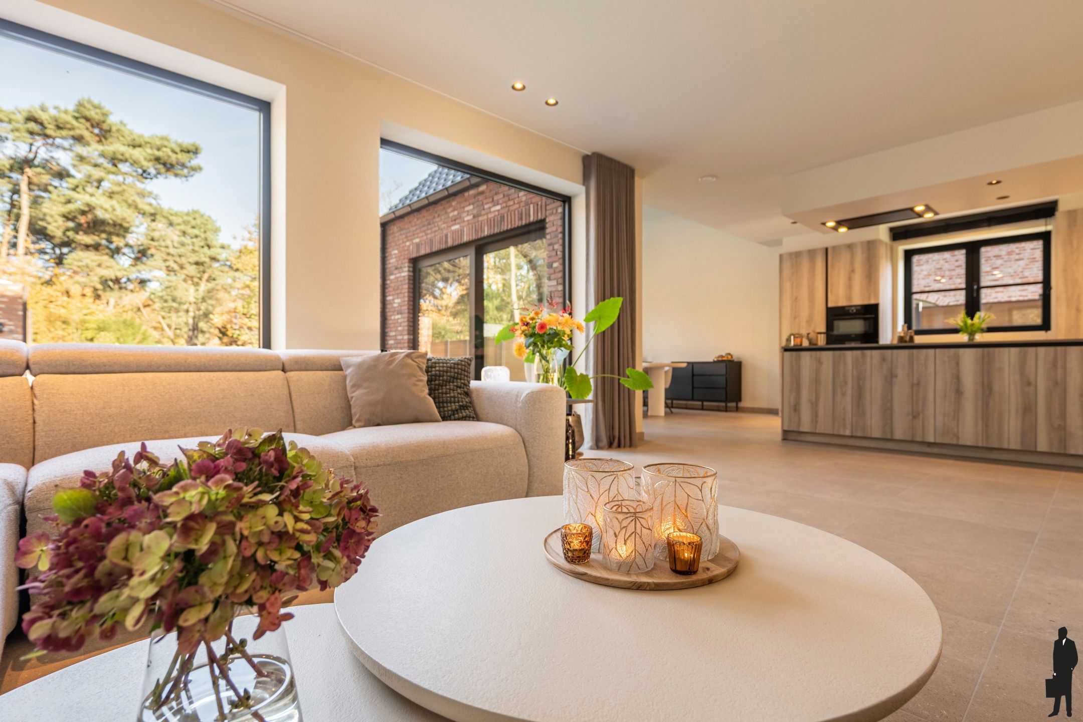 Hoogwaardig afgewerkte nieuwbouwvilla nabij natuur te Mol foto 3