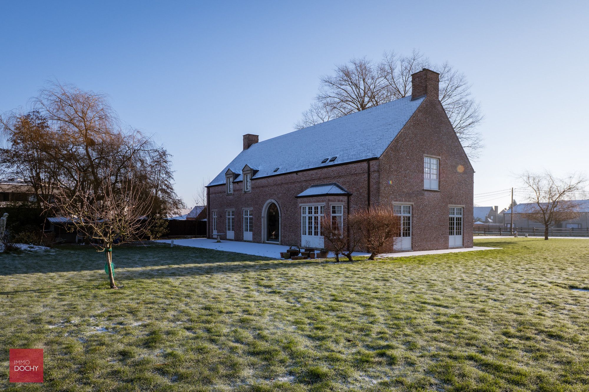 Ruime villa met veel mogelijkheden foto 5