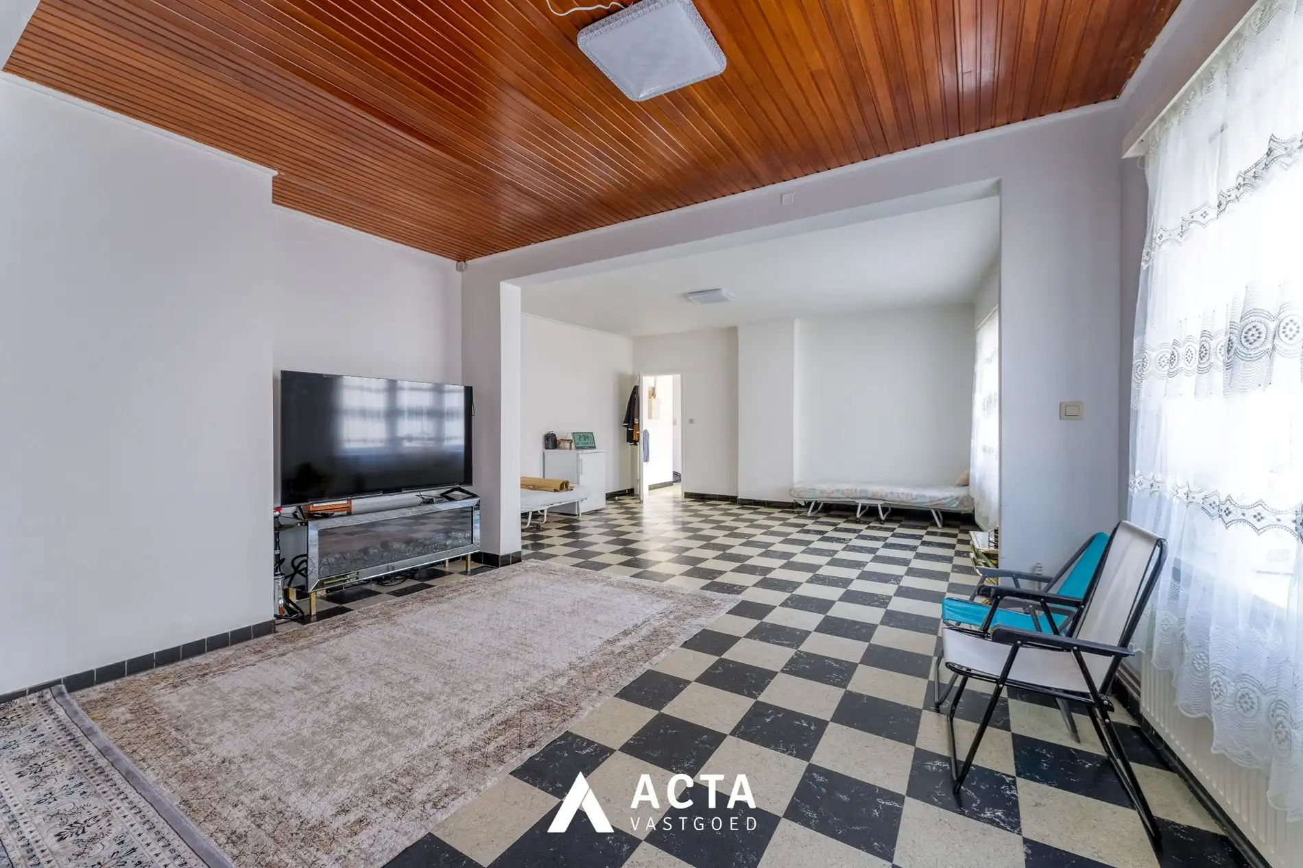 Gerenoveerde opbrengsteigendom met zes appartementen in centrum Oostende foto 4