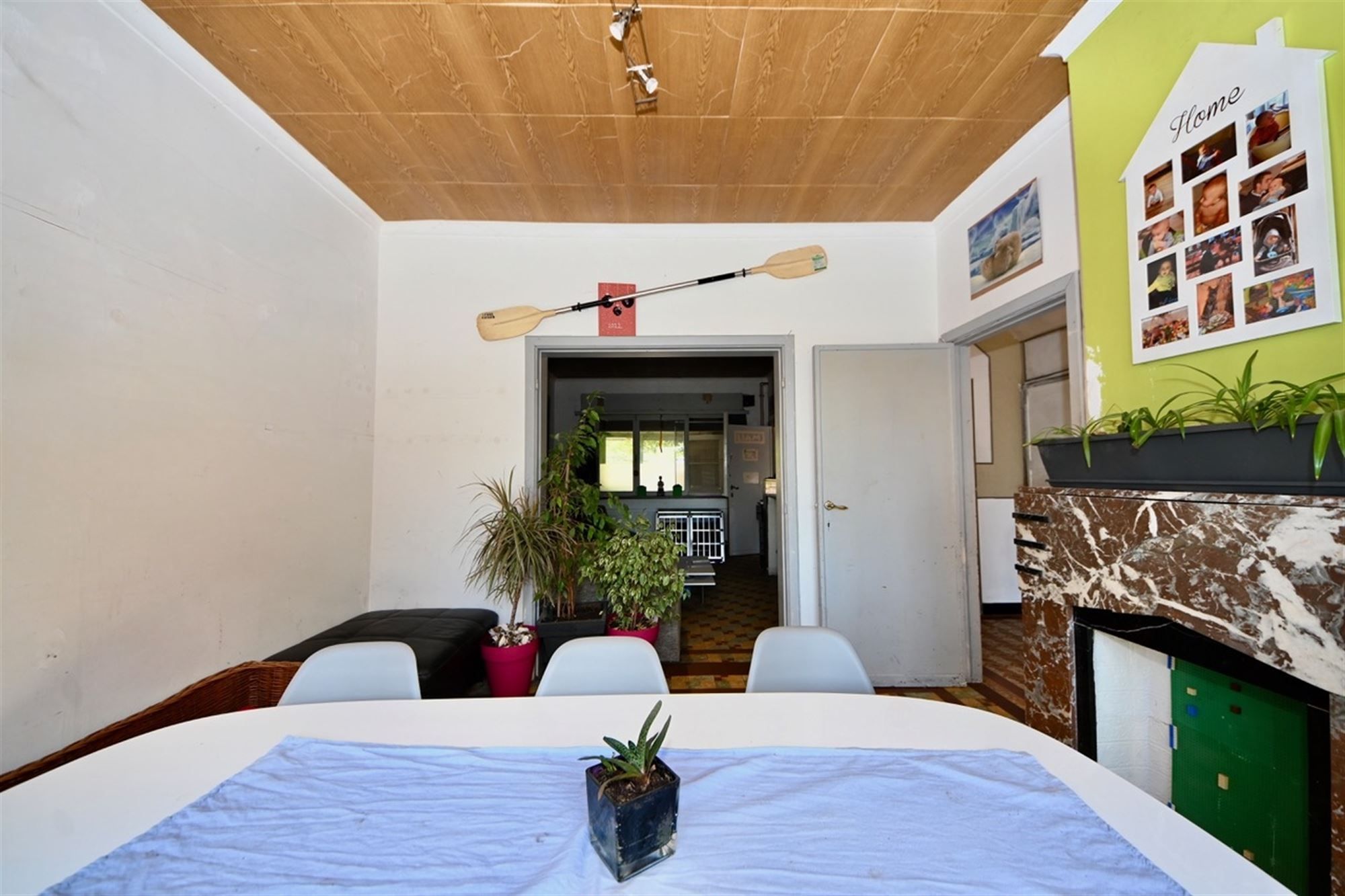 Te renoveren woning met 3 slaapkamers, garage en tuin.  foto 5