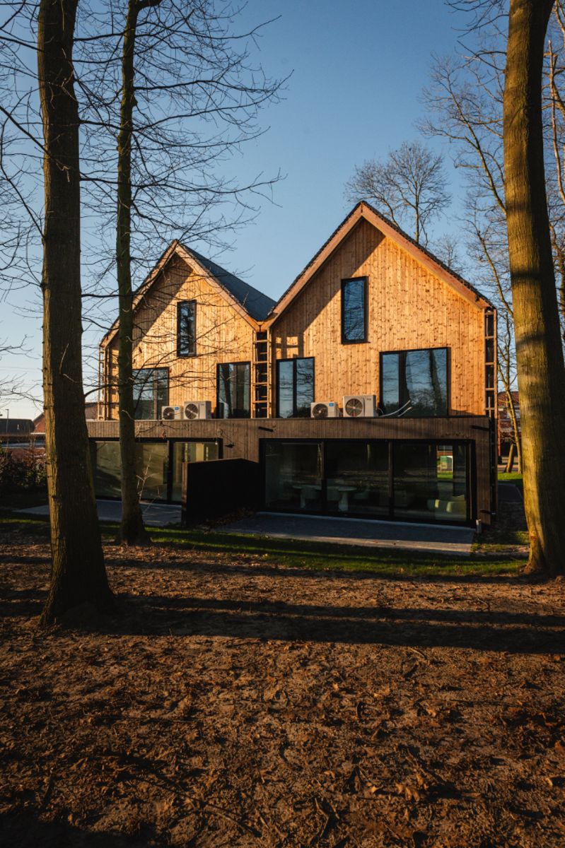 Nordic Nest – Alleenstaande woning in het bos foto 12