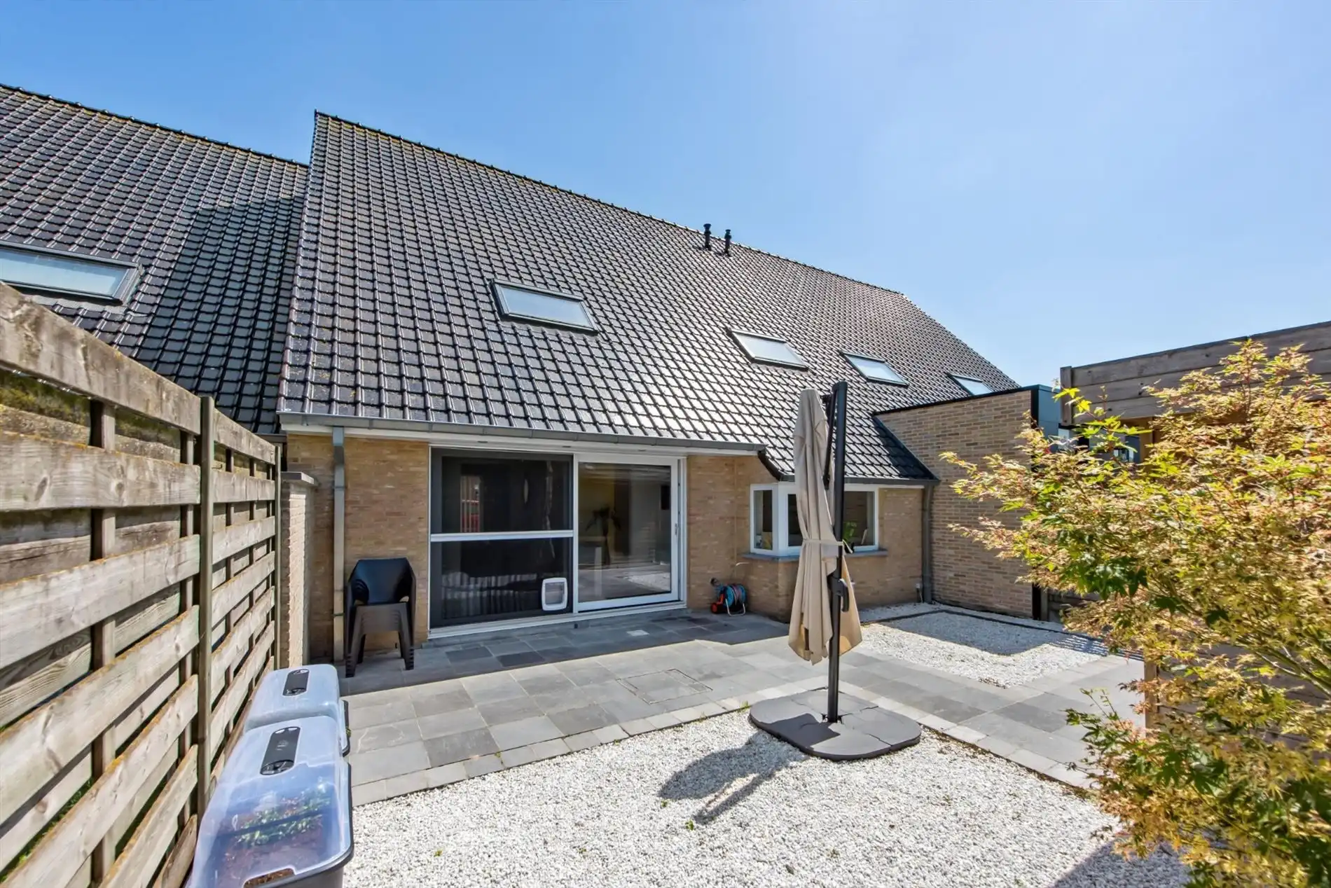 Rustig gelegen, verrassend ruime woning met 3 slaapkamers foto 17