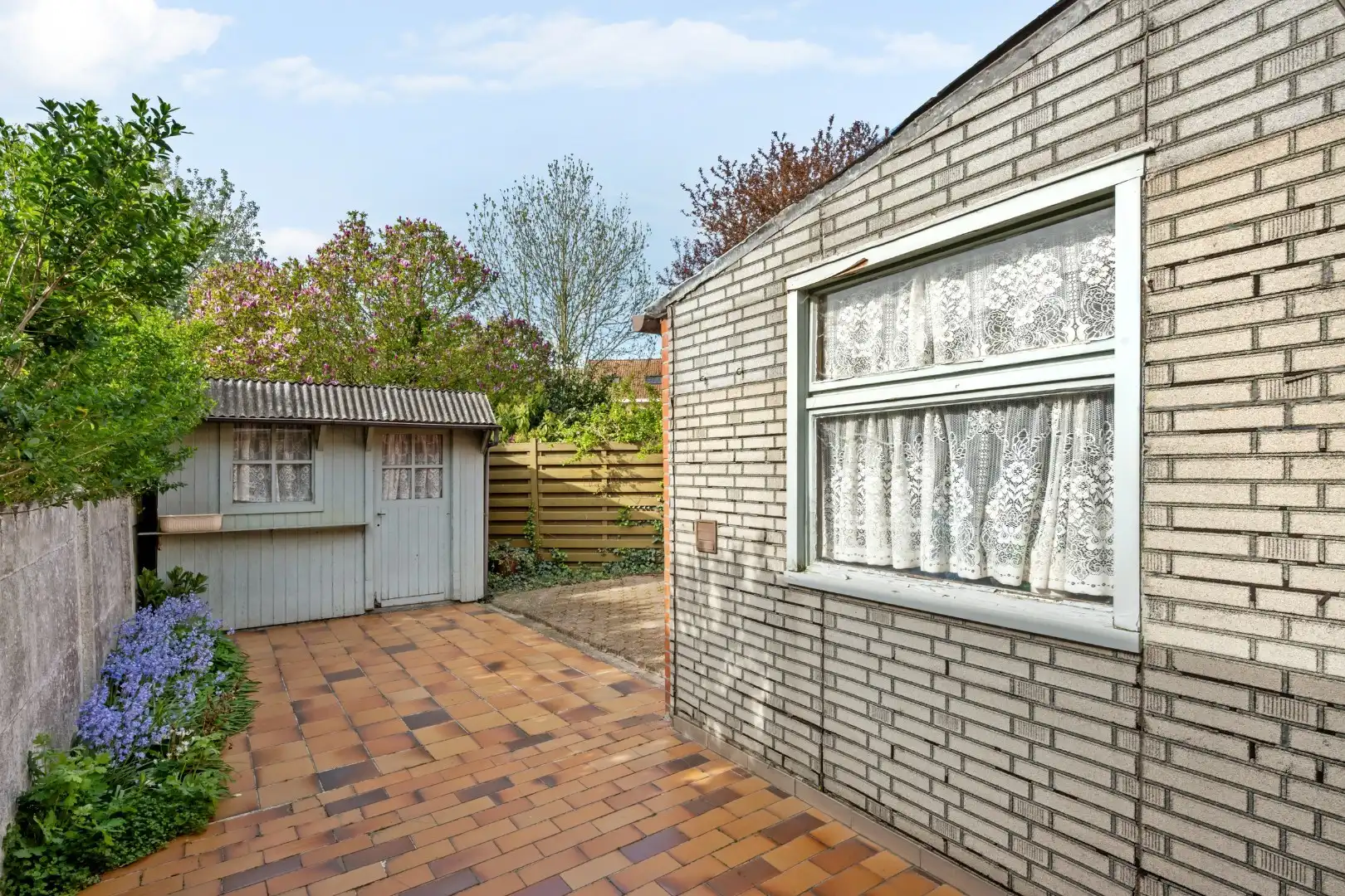 Verzorgde woning met 3, mogelijks 5 slaapkamers, garage en zonnige tuin in Geluwe foto 13