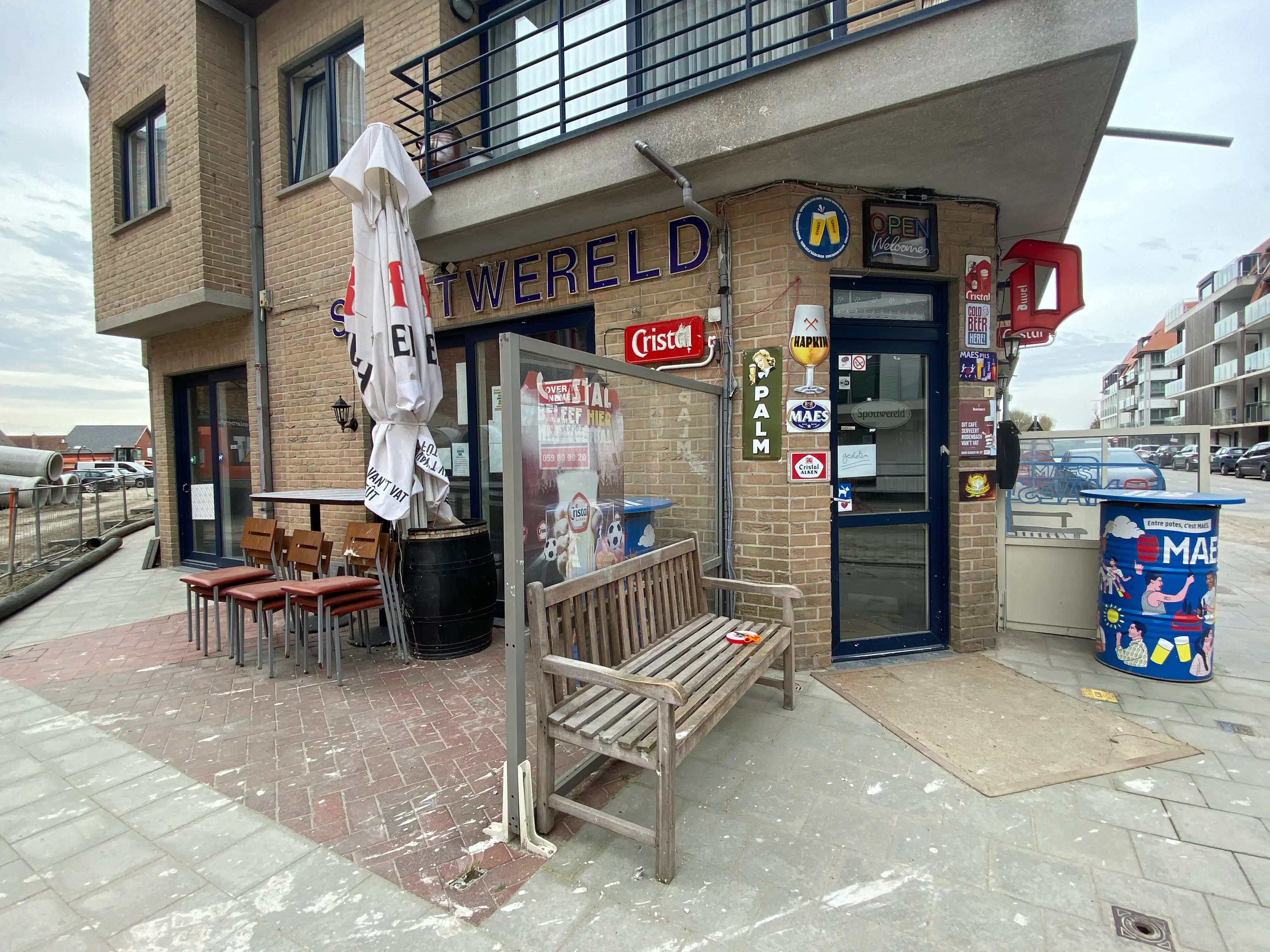 Café toplocatie Middelkerke foto {{pictureIndex}}