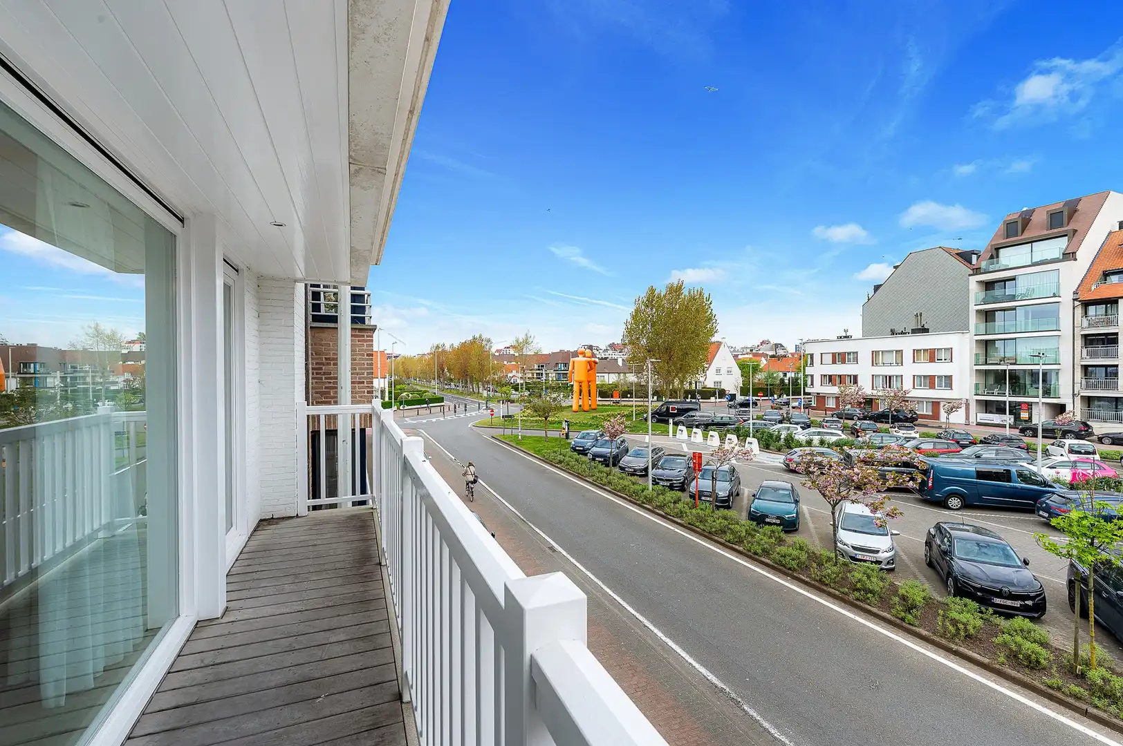 Elizabetlaan 118 – Lichtrijk 2-slaapkamer appartement met open zicht over het Abraham Hansplein. foto 11