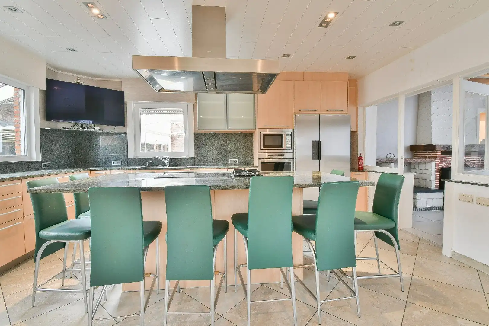 Halfopen woning met 3 slaapkamers in Westkerke foto 2