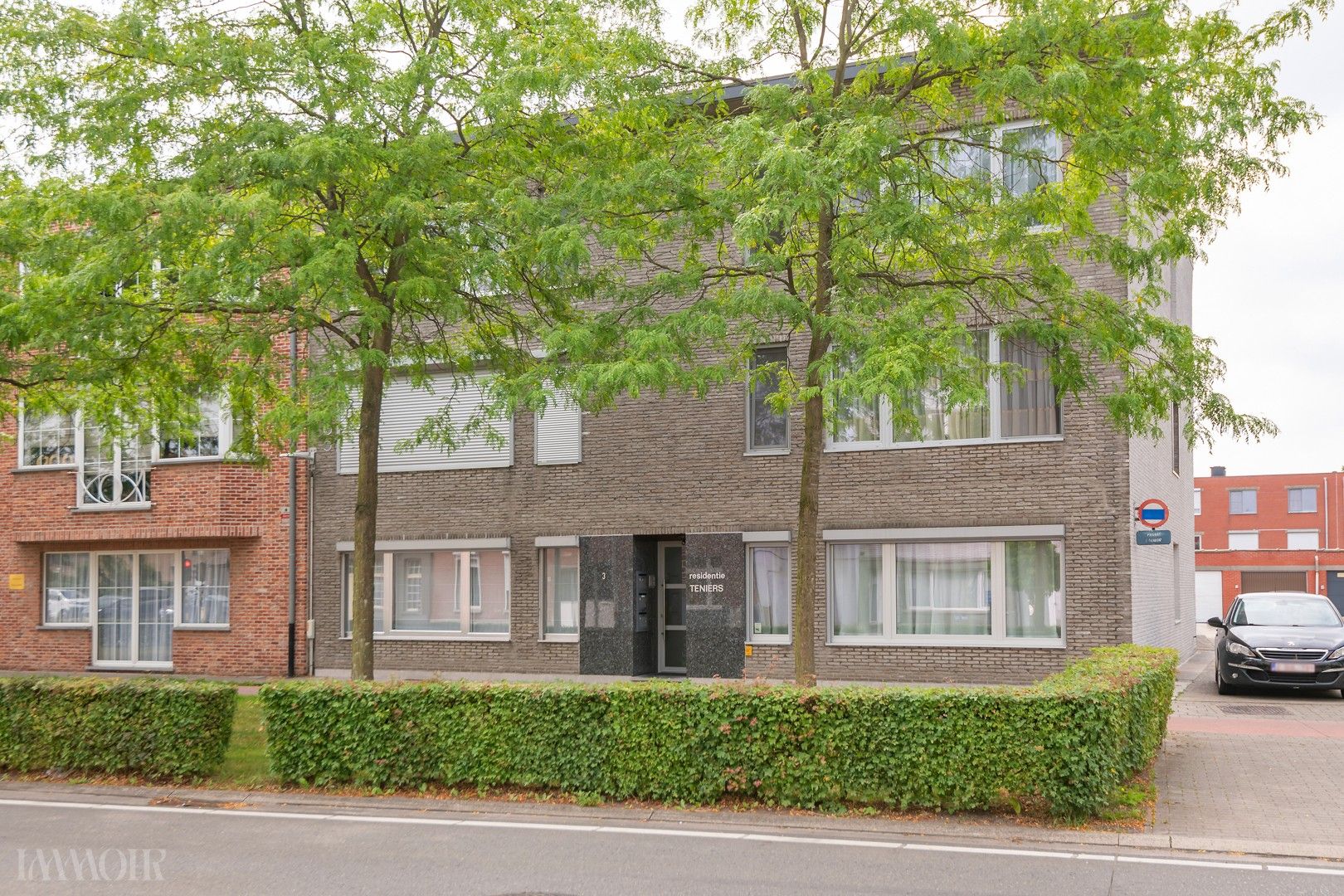 Modern en ruim gelijkvloers appartement in Schoten. foto {{pictureIndex}}
