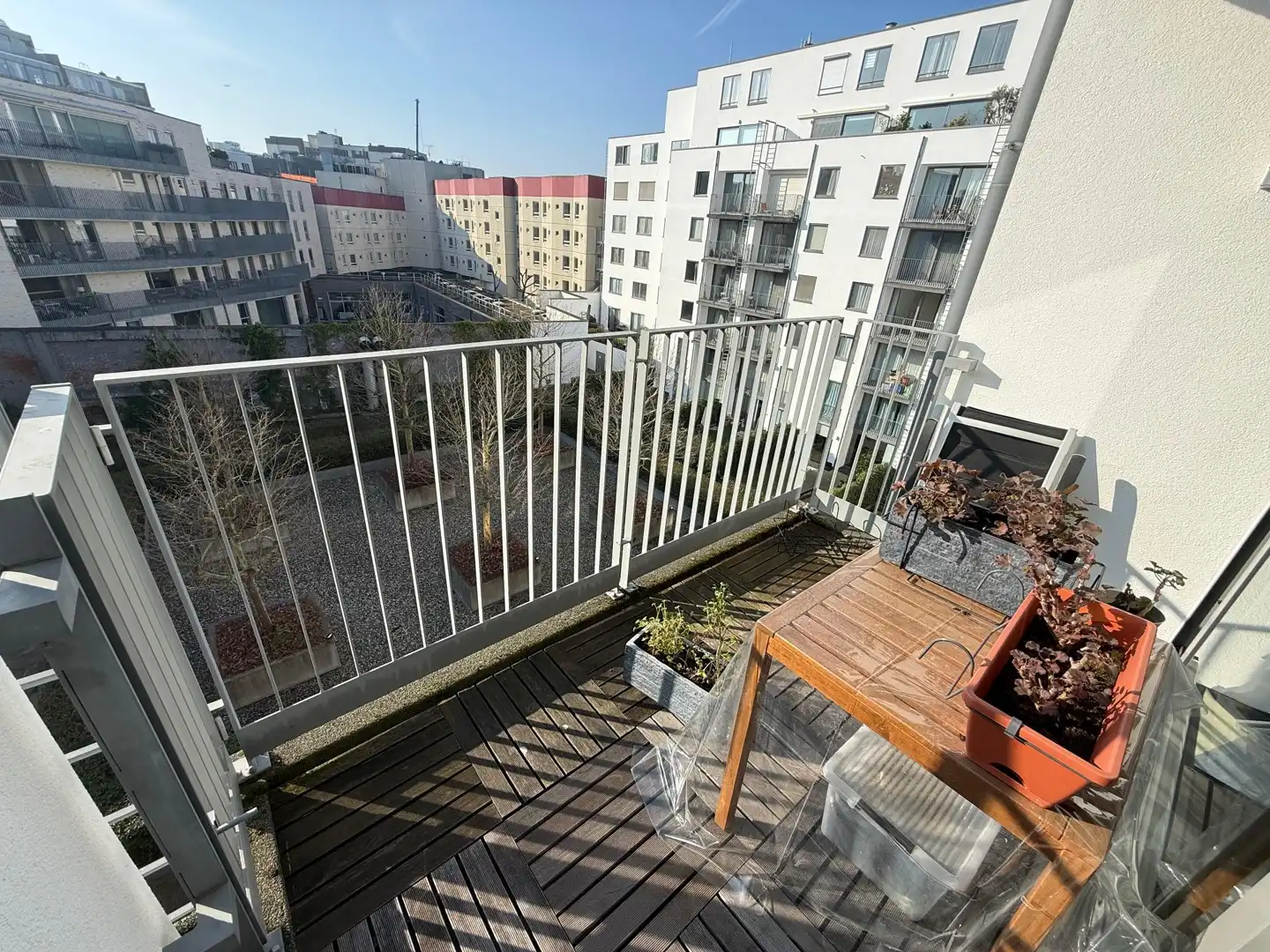 APPARTEMENT MET TERRAS foto 2