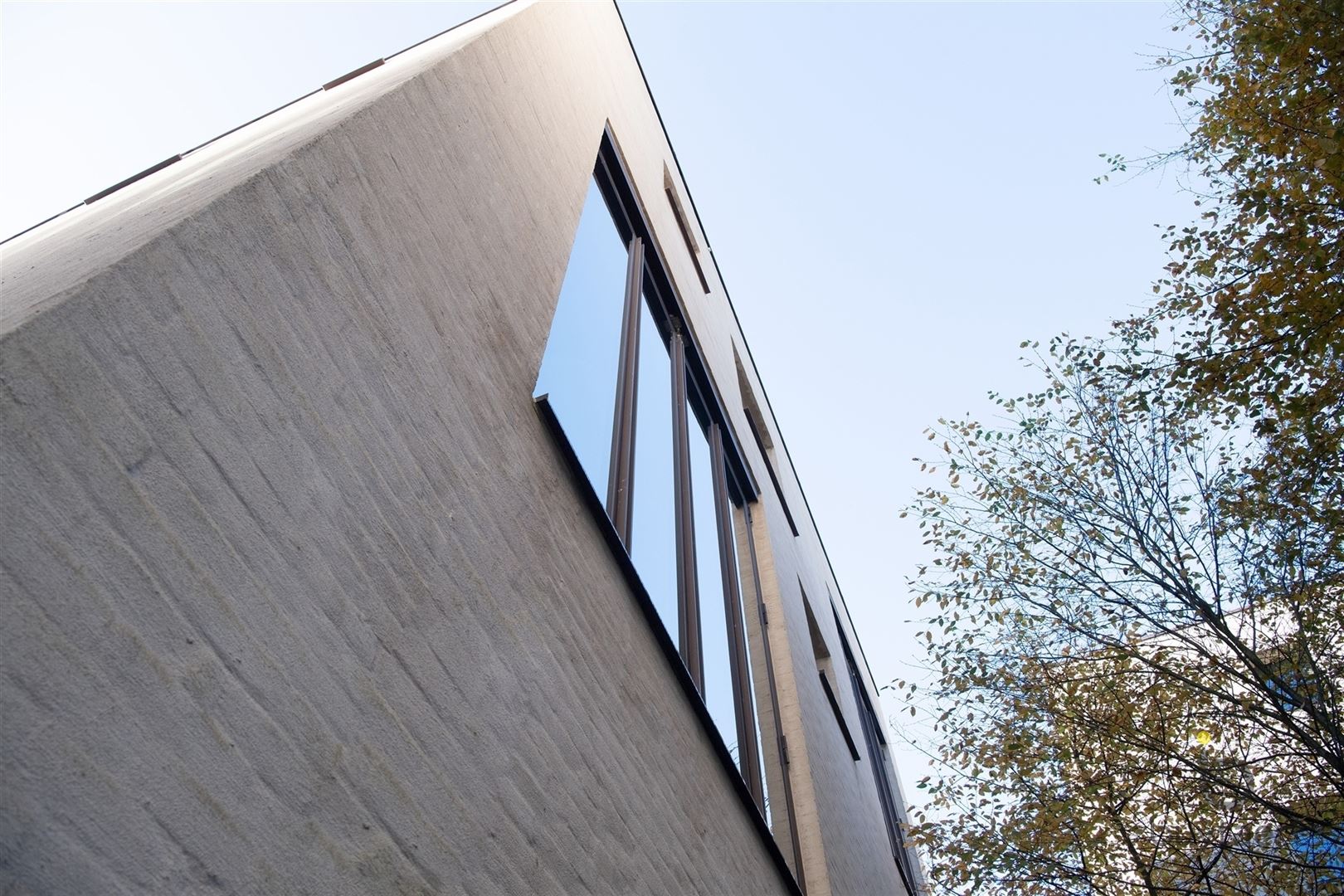 RUIM EN LICHTRIJK WONEN OP DE BOVENSTE VERDIEPING OP DE KANAALSITE VAN AXEL VERVOORDT foto 22