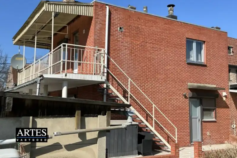 Woning met kangoeroewoning foto 4