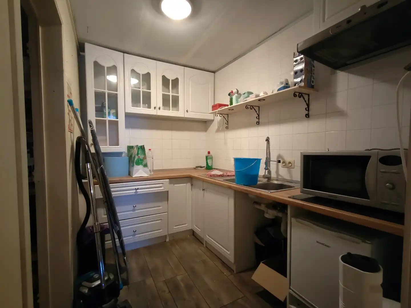 Veelzijdig handelspand met winkelruimte op gunstige locatie foto 5