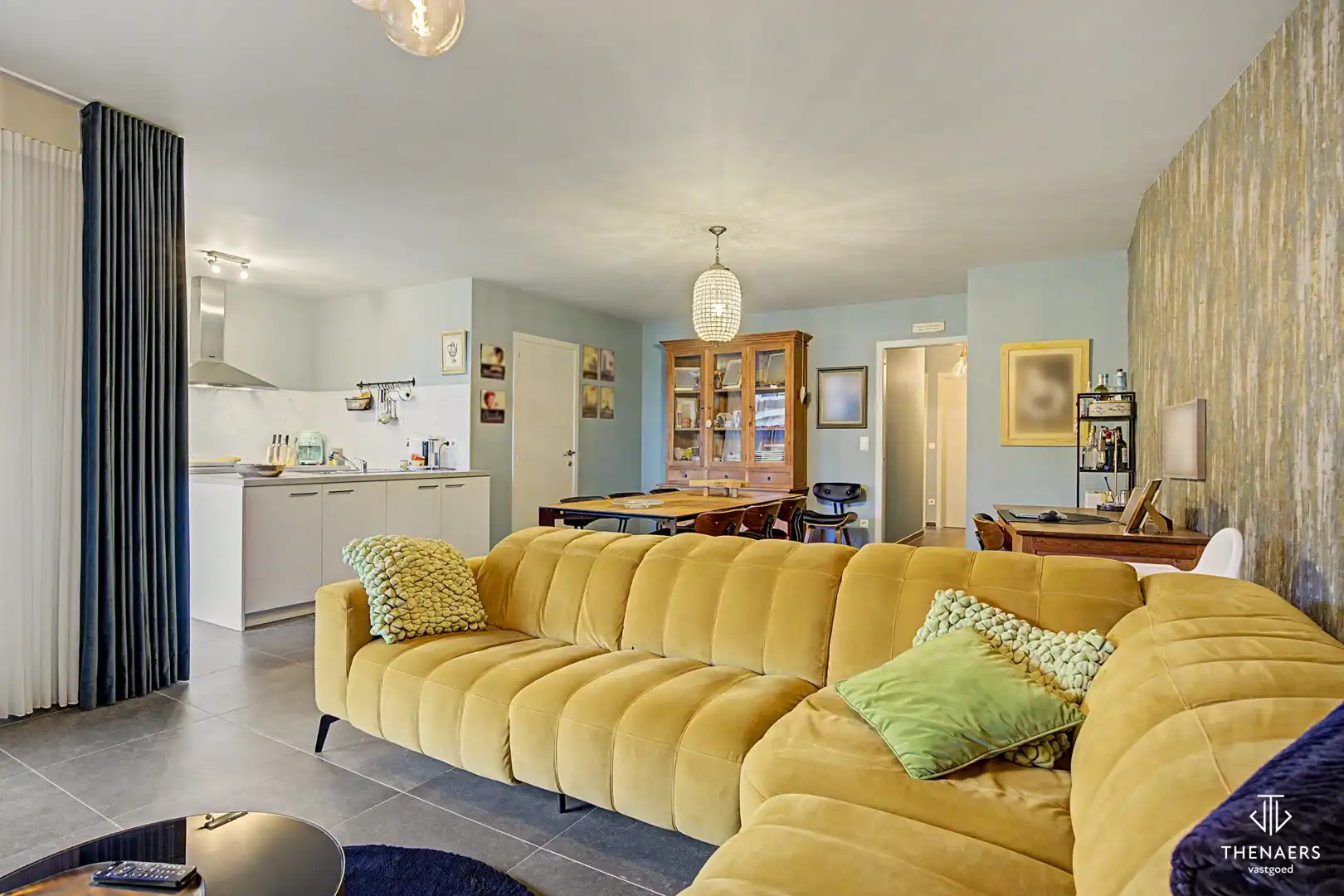 Recent gelijkvloers appartement met 2 slaapkamers, terras en ondergrondse staanplaats. foto 5