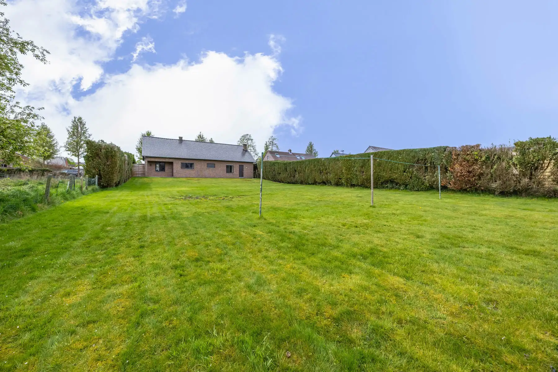 Vrijstaande woning met veel potentieel foto 20