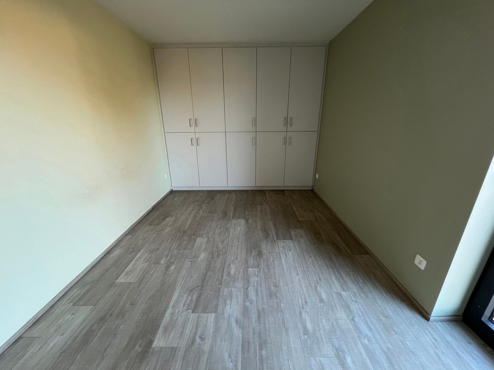 Recent app met 2 slpk en terras foto 17